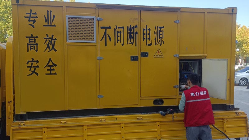 祁阳柴油发电机组和UPS电源配合使用时，如何避免切换过程中的电力中断？