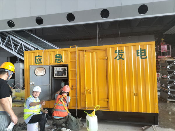祁阳怎样判断空气滤清器是否需要更换？